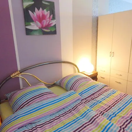 Simple In Falkenstadt Near Schlossinsel Museum Apartment